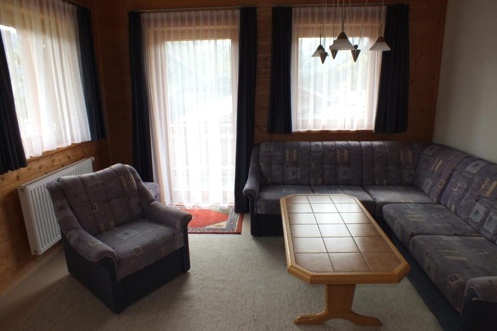 Haus Schneeflocke Apartment Lech am Arlberg Ruang foto